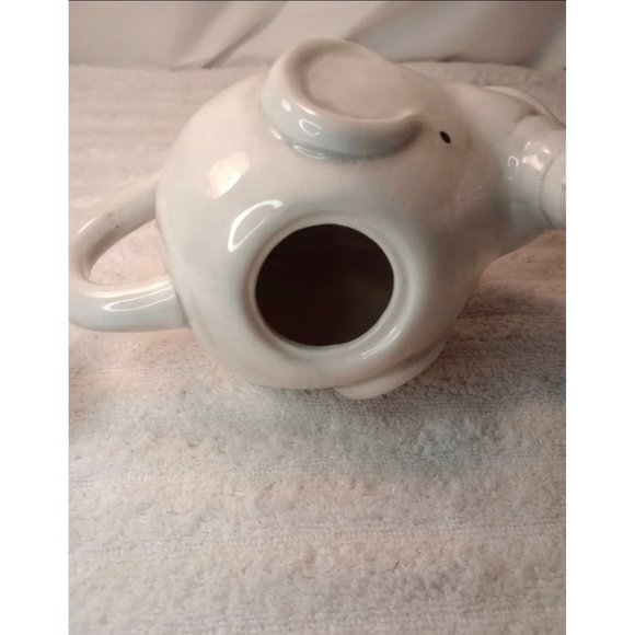 White Elephant Teapot Collectable - Picture 4 of 7